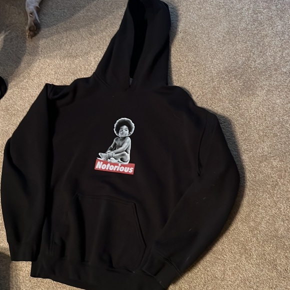 notorious hoodie - Picture 2 of 2